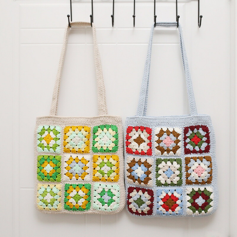 ハンドメイド 手編み ニットショルダーバッグ モチーフ編み フラワー柄 グラニースクエア クロシェバッグ レディース カジュアル ナチュラル コットン 軽量 肩掛け トートバッグ 手作りバッグ 春夏ファッション デイリー使い 記念日 お祝い ギフトにもおすすめ 6,706円