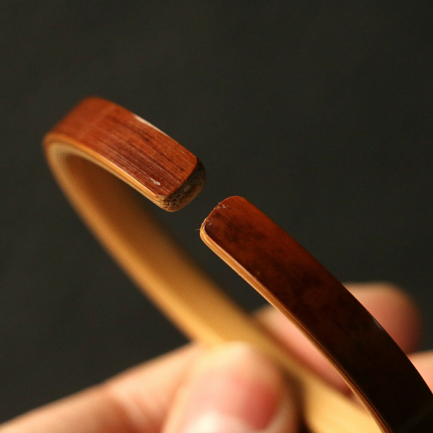 天然 老煤竹 バングル ハンドメイド 竹ブレスレット レディース メンズ 竹製 手作り 和風 ナチュラルアクセサリー 2デザイン 2サイズ（内径5.5-6.0cm / 6.0-6.5cm）ギフト プレゼント 記念品 お祝い 6,656円