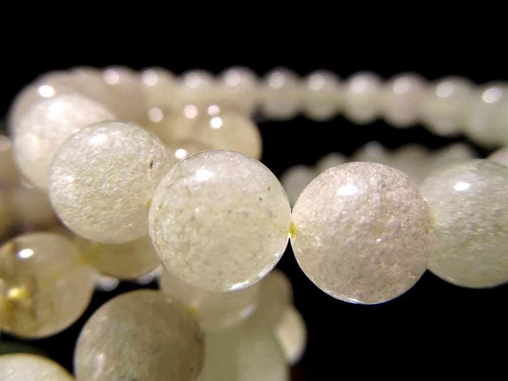 楽天市場】隕石の衝突により生まれる 本物の天然ガラス テクタイト