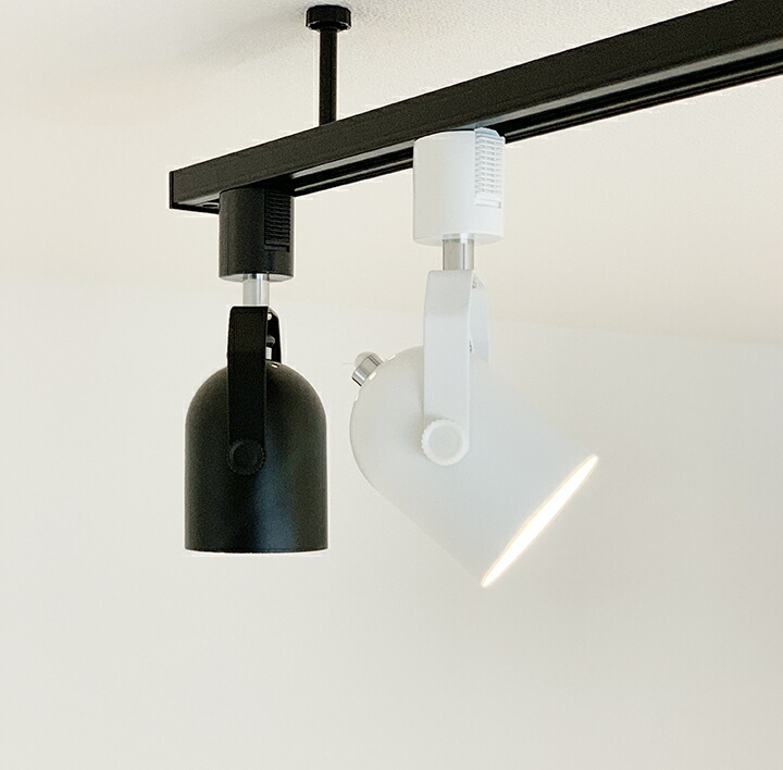 楽天市場 Led電球付き ダクトレール スポットライト E11 1灯 照明器具 配線ダクトレール用 スポットライト E11 スポットライト ダクトレール Led電球 E11 50w相当 電球色 昼白色 ダクトレール おしゃれ照明 レールライト ライティングレール 照明器具 黒 白 ヒカリ屋