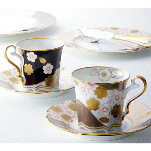 ノリ竹 ( NORITAKE ) 日本製 \u003cBR\u003eあやみなも 桜現ナマ彩 ＆ 夜桜現ナマ彩 \u003cBR\u003e珈琲優勝杯＆ソーサーペア 200ml \u003cBR\u003e[ブランド名ロゴタイプ入り口・入口差し上げ物ＢＯＸ] \u003cBR\u003e一般受け 差し上げ物 御祝 一緒になる祝 生み出すこと祝 工作祝 一緒になる内祝 生み出すこと内祝 工作内祝 各種内祝 心地良さ祝 粗品 割り増し金 不死化品 歳祝