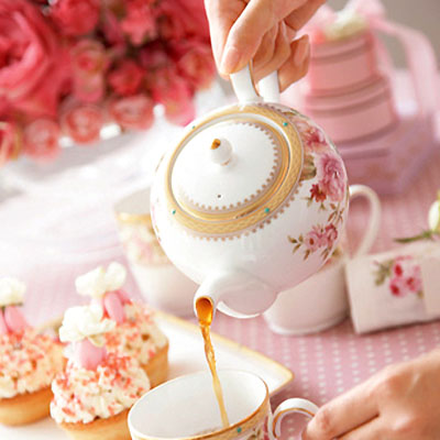 楽天市場】ノリタケ 花更紗 ティーポット（小） : ベルセーブ