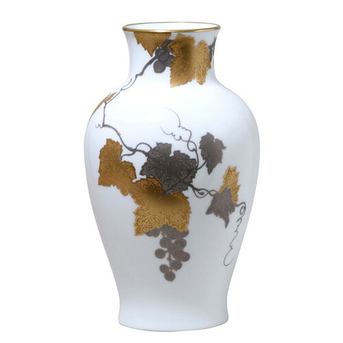皇室御用商人 大倉陶園 日本製 \u003cBR\u003e金蝕ぶどう 花立て 花生 28珊 \u003cBR\u003e[ブランド名ロゴタイプ入り口・入口差し上げ物ＢＯＸ] \u003cBR\u003e一般受け 差し上げ物 御祝 一緒になる祝 生み出すこと祝 造営祝 一緒になる内祝 生み出すこと内祝 造営内祝 各種内祝 心地良さ祝 粗品 割り増し金 祝する品 歳祝