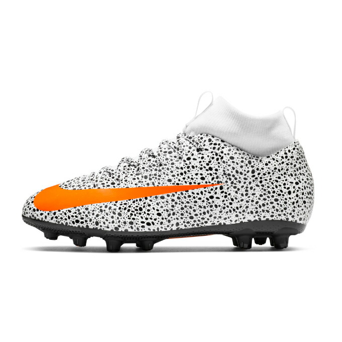 楽天市場 ナイキ サッカースパイク ジュニア マーキュリアル スーパーフライ 7 アカデミー Cr7 サファリ Hg Bq5406 180 Nike ヒマラヤ楽天市場店