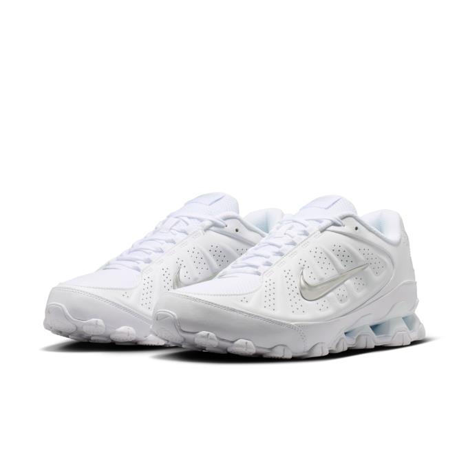 【条件達成で最大10万ポイント獲得のチャンス！4/20～4/30】ナイキ(NIKE) スニーカー メンズ 26SU リアックス8 NSW SL IR5118-100