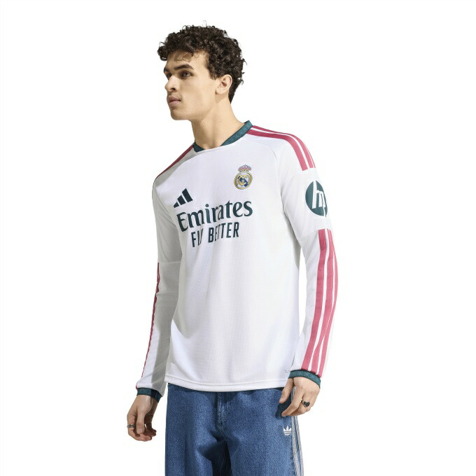 【全商品対象最大10％OFFクーポン！7/19 20:00～7/26 01:59】アディダス(adidas) サッカーウェア レプリカシャツ メンズ レディース レアル・マドリード 26/27 ホーム 長袖ユニフォーム KC3952 IV100｜ヒマラヤ店