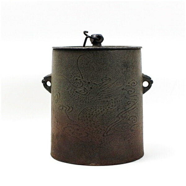 風炉釜　雲竜釜（うんりゅうがま）小 中古 菊地政光　造　茶道具 釣釜【送料無料】