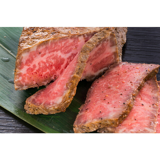 【お買い物マラソン限定クーポン配布中】 三重「松阪まるよし」松阪牛ローストビーフ 美味しい グルメ 手土産 差し入れ お土産 人気 ギフト おいしい プレゼント 保存食 有名 食べ比べ　景品 賞品 コンぺ 二次会 木箱入り ギフトボックス入り｜ひまわり生活