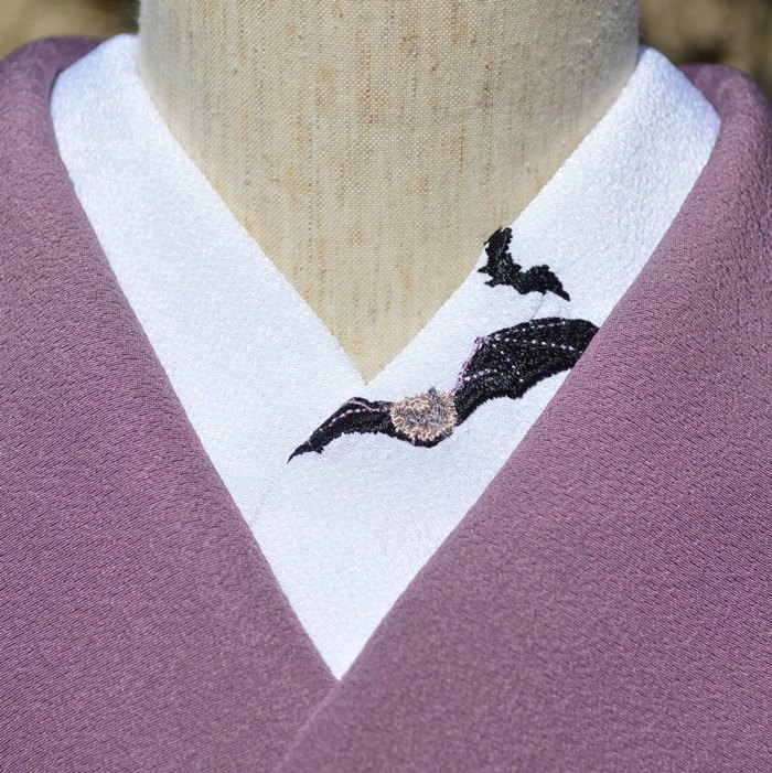 yurimama 様✨豪華な花々デザイン　高級刺繍半襟✨少々訳あり　日本製　新品 楽天市場】【9/30限定☆最大ポイント6倍】半襟 刺繍半襟 正絹