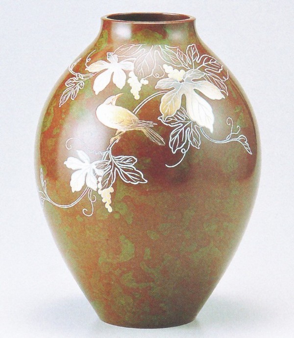 楽天市場】花瓶 ご贈答品に高岡銅器の花器 舞 大森孝志作品 桐箱