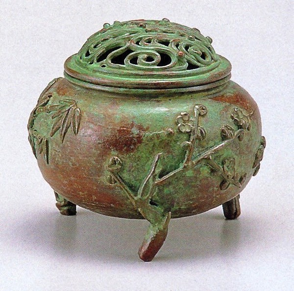 名取川雅司　松鶴文香炉　香炉 楽天市場】松鶴文香炉 名取川雅司作品 高岡銅器 桐箱付き 送料無料