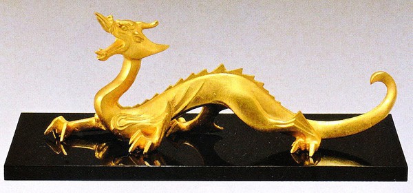 干支 龍 辰の置物 真龍 金箔仕上げ 津田永寿作品 桐箱付 高岡銅器の干支置物|美術工芸の檜屋