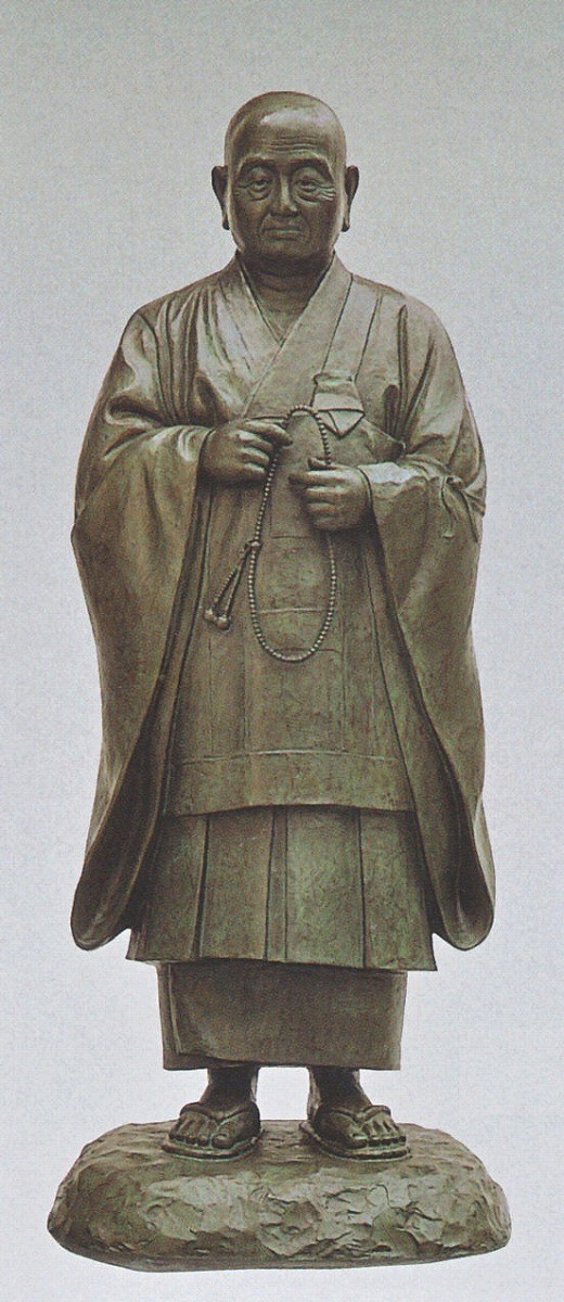 楽天市場】親鸞聖人の銅像 親鸞聖人像80号 浄土真宗の宗祖 高さ