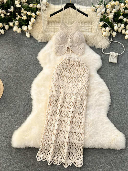 【ポイント3倍】レディース 女性用 クロシェ セットアップ セパレート ツーピース ロングスカート キャミソール 夏 きれい オシャレ セクシー すっきり 涼しい 白 ベージュ リゾート 旅行 海 かぎ針編み バカンス ホルターネック 胸パッド付き