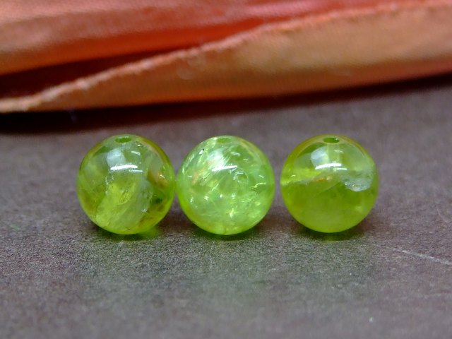 楽天市場】g3-1024K ペリドット 6mm A 1粒売り 鑑別済 本物保証 送料