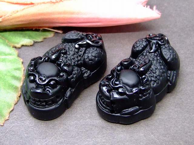 【超美品】サーベンティン　貔貅　ヒキュウ　サーベンチン　彫り置物　天然石　2 s-dscf9433.jpg