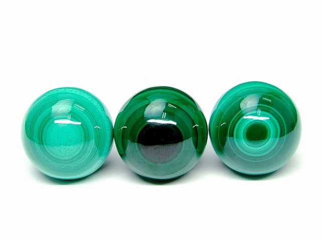 64680　　マラカイト 孔雀石 24mm～25mm 1個売り 穴なし 送料無料 ロシア産 天然石 パワーストーン｜天然石 パワーストーン hinryo