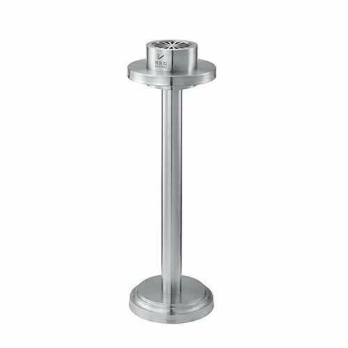 室外紙くずかご大 灰柱 ステンレス鋼製葉巻きタバコ吸い殻寄せあつめる器 縦型灰皿 吹かす所消煙柱 カテゴリー化内庭の紙くずかご