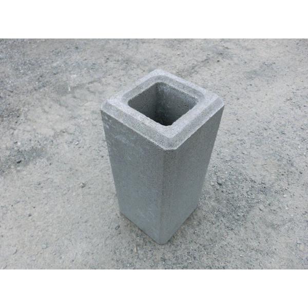 楽天市場】基礎ブロック ３００角×高さ６００ 重さ７３ｋｇ（荷受け時リフト等が必要です）ンクリートブロック フェンス基礎 柱基礎 杭基礎 ポール基礎  標識基礎 低炭素型コンクリート : 平野ブロック 楽天市場店