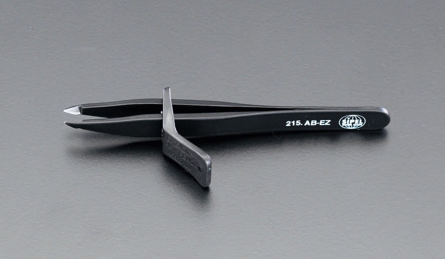 【メーカー在庫あり】 エスコ ESCO 4.7x115mm カッティングピンセット(カーボンスチール製) 000012047116 HD店|ヒロチー商事 ハーレー 店