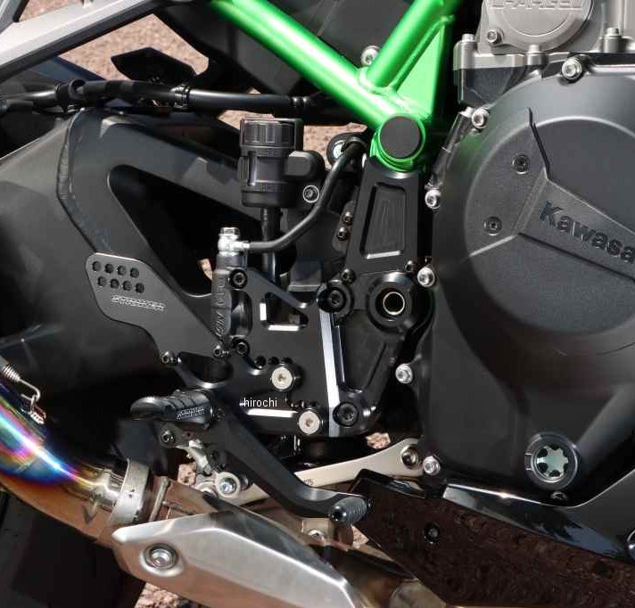 ストライカー STRIKER スポーツツーリングコンセプト(STC)ステップキット 6ポジション Z H2 黒 SS-ST2153B HD店｜ヒロチー商事 ハーレー 店