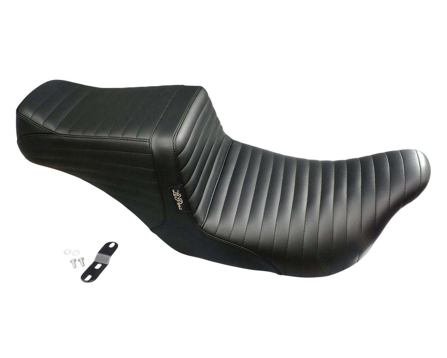 【メーカー在庫あり】 LePera ラペラ テールウィップシート 08年以降 ツアラー 横タックロール LK-587PT HD店