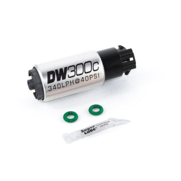 【USA在庫あり】 DeatschWerks DeatschWerks 340lph DW300C Compact フューエルポンプ w/ 08年-12年 GTR セット Up キット (2 Required) dwk9-309-1009 HD店