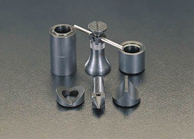 【メーカー在庫あり】 エスコ ESCO レベリングスクリュージャッキセット 000012051637 HD店｜ヒロチー商事 ハーレー 店