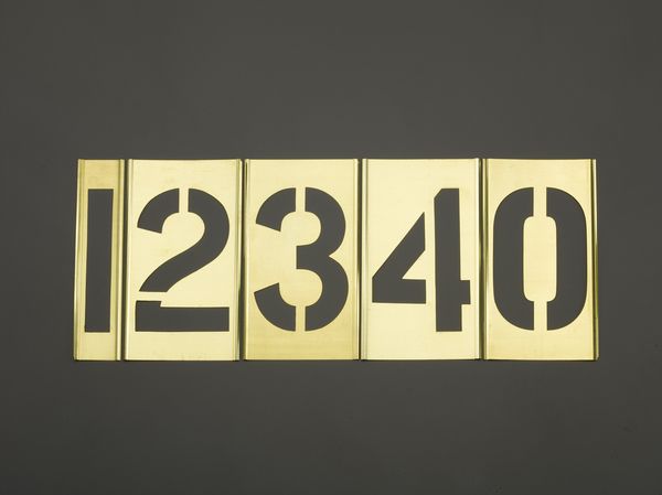 【メーカー在庫あり】 エスコ ESCO 約127mm/15枚組 ステンシルプレート(真鍮) EA591BX-29 HD店