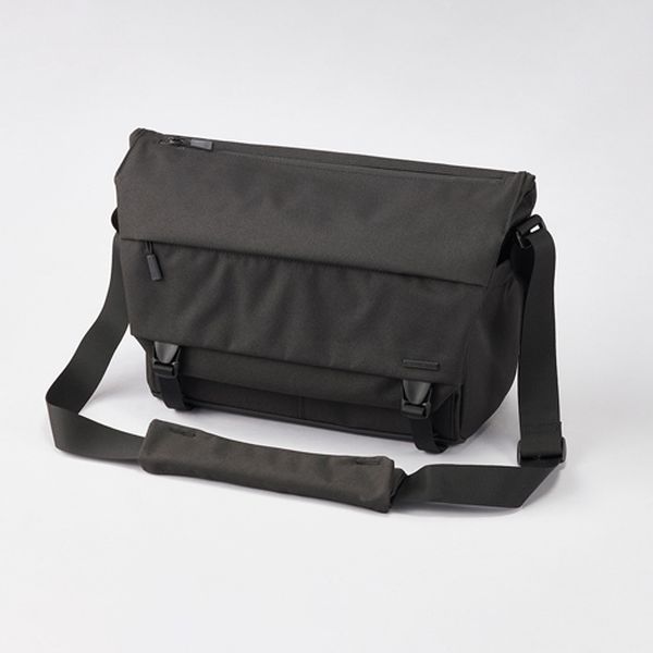 即納 エスコ 900x450x1030mm 収納庫 3枚引き戸 アクリル戸 品番