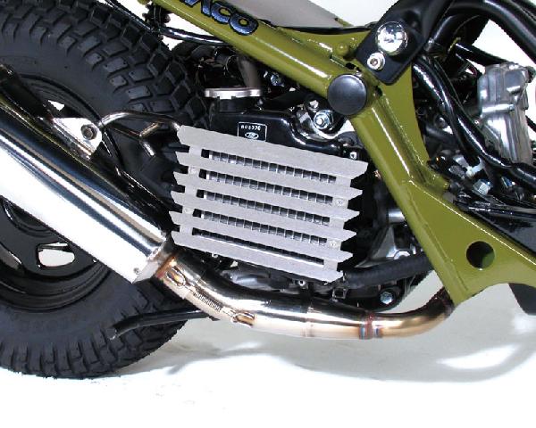 メーカー在庫あり キタコ ラジエターグリル シルバー ズーマー 660 Hd店 Crunchusers Com