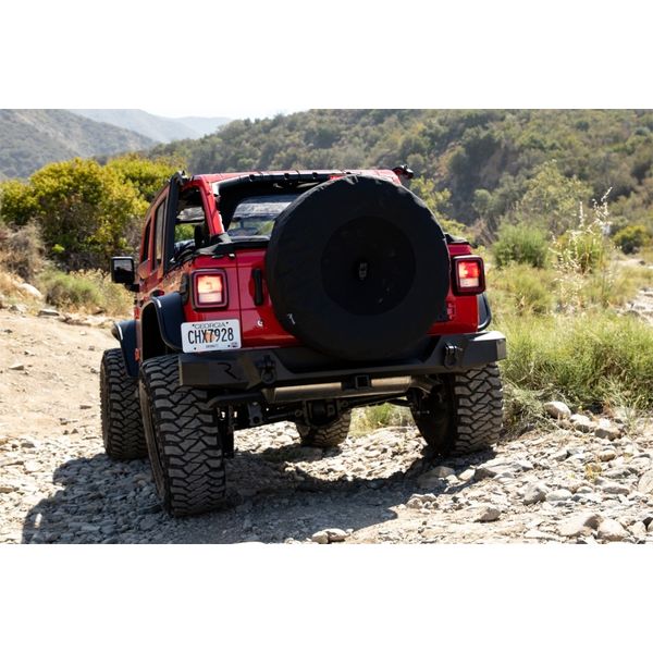 【USA在庫あり】 Rampage 18年-19年 Jeep ラングラー(JL) Sport 2-Door Tire Cover w/Camera Slot 37in - Black ram773575 HD店