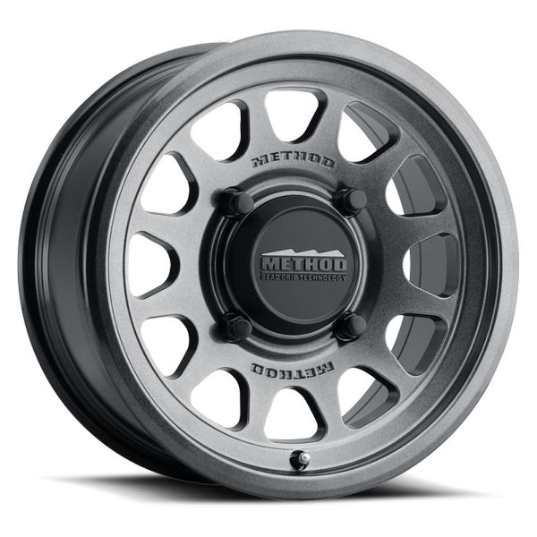 【USA在庫あり】 Method MR414 Bead Grip 15x10 / 6+4/25mm Offset / 4x156 / 132mm CB Graphite Wheel mrwMR414510461264 JP店
