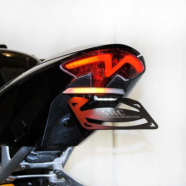 【USA在庫あり】 New Rage Cycles 21+ Triumph Speed Triple 1200 RS Fender Eliminator Kit newTRIPLE-FE-S JP店