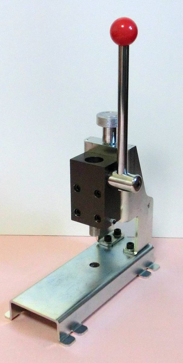 【メーカー在庫あり】 エスコ ESCO 500kg/140x320x280mm ハンドプレス(カム式) 000012247364 JP