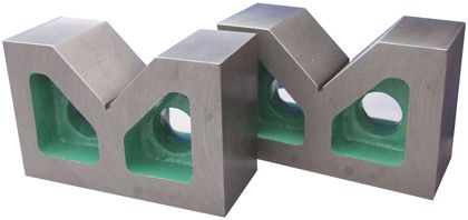 【メーカー在庫あり】 エスコ ESCO 150x 90x 65mm B型Vブロック(機械仕上) 000012079819 JP店｜株式会社ヒロチー商事 店