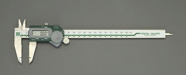【製造業者店卸し資産あり】 200粍 デジタルノギス(超硬付) 000012291316 JP店