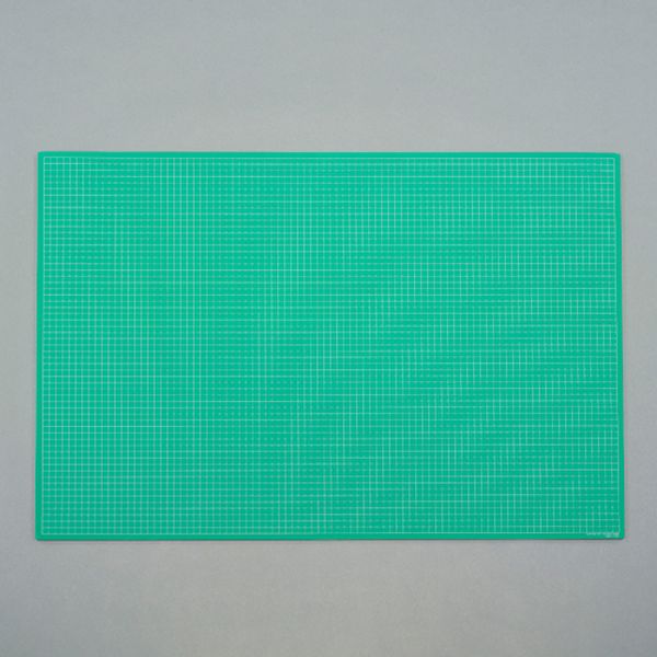 【メーカー在庫あり】 エスコ ESCO 620x900mm カッティングマット(再生オレフィン樹脂製) 000012336399 JP店