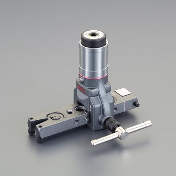 【メーカー在庫あり】 エスコ ESCO 1／4”－5／8” フレア－リングツール（シリンダー式） EA200BK-1 JP店 21,316円
