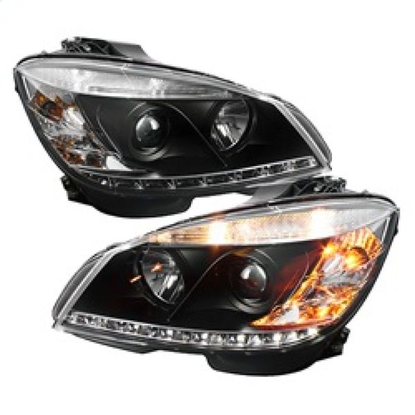 【USA在庫あり】 Spyder Mercedes Benz C-Class 08年-11年 プロジェクター ヘッドライト Halogen - DRL ブラック PRO-YD-MBW20408-DRL-BK spy5042262 JP店