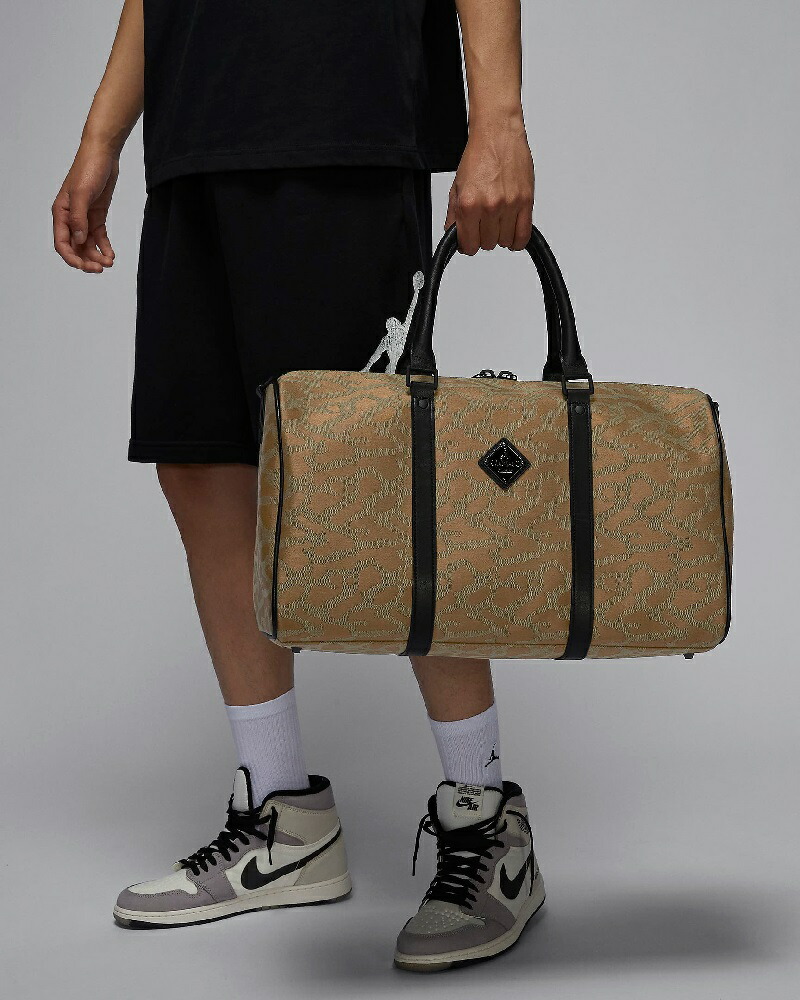 ジョーダン モノグラム ダッフルバッグ (25L) NIKE】ナイキ ジョーダン モノグラム ダッフルバッグ 25L (Nike