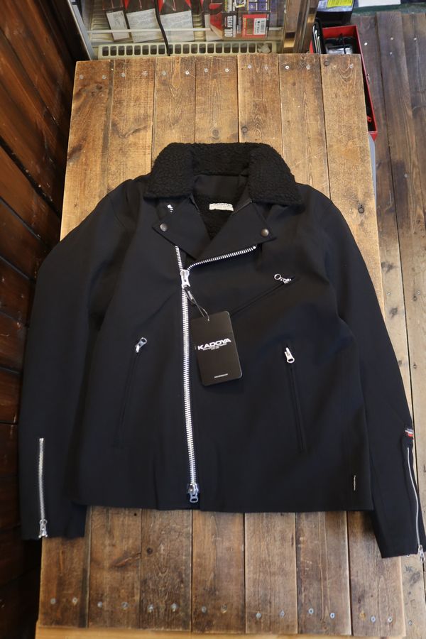 KADOYA(カドヤ)　K'S LEATHER＆K'S PRODUCT　BOREAS-CFT/ブラック　裏地着脱式　防寒ライダース　プロテクター収納袋付き