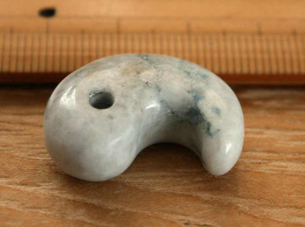 糸魚川翡翠勾玉 M 25mm 糸魚川産 19mm 作 9 5mm 清山 糸魚川翡翠勾玉 M 25mm 糸魚川産 19mm 作 9 5mm 清山