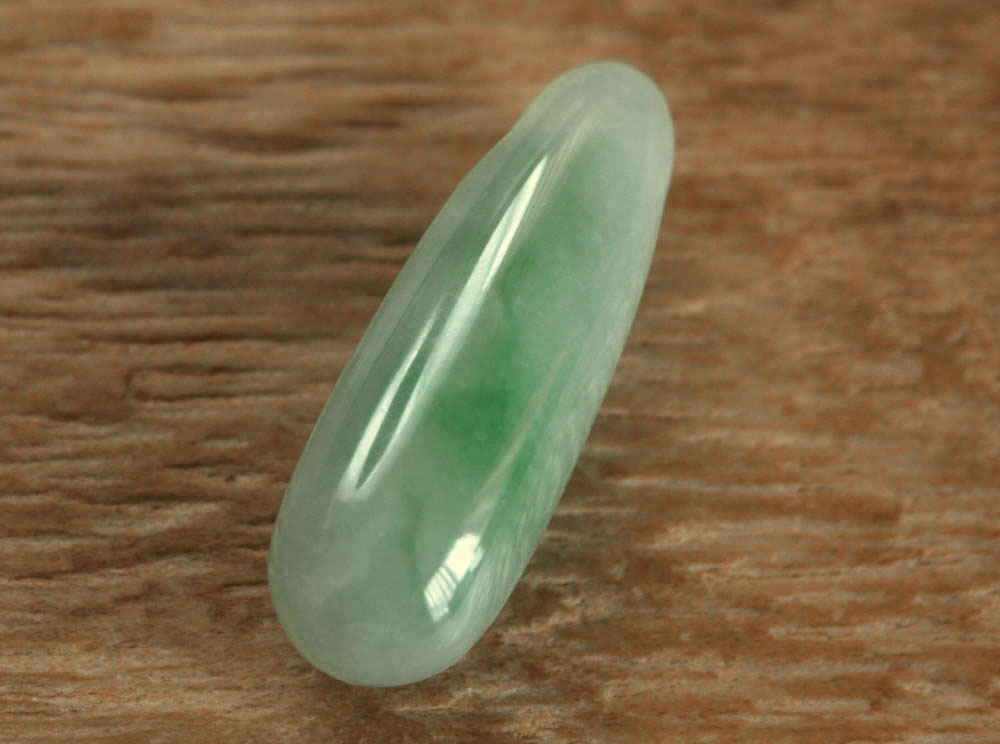 楽天市場】糸魚川翡翠石笛 C01633 元粋 作 49mm*15mm*15mm 糸魚川産