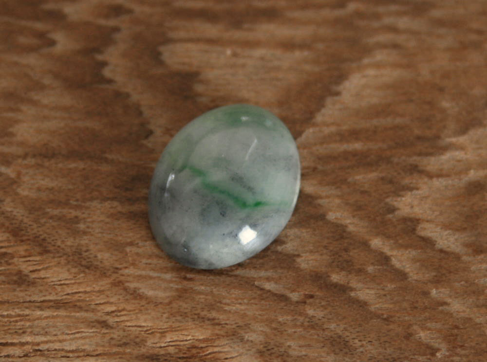 糸魚川翡翠ルース RU0219 Sou 作 14mm*11mm*4mm ハンドメイド パーツ DIY 糸魚川産 ヒスイ ルース 魔除け パワーストーン