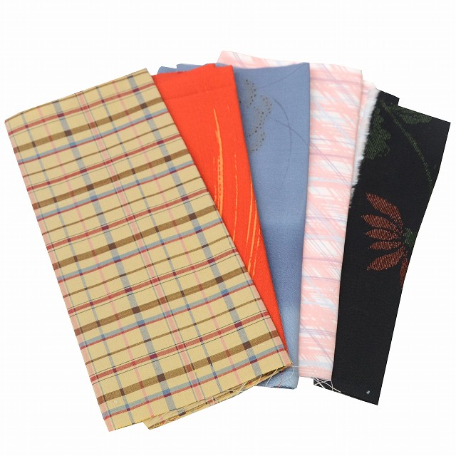 楽天市場 はぎれ 着物 ハギレ リサイクル着物 はぎれ ハギレ 古布 着物 生地 小物 和布 正絹 5枚入りセット 15cm 30cm つるしびな つまみ細工 Kka97 着物ひととき