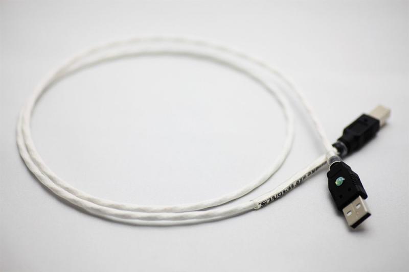 Toneflake WAGNUS Milky Beamz Out USB USBケーブル 0.5m トーンフレークワグナス|HITOTSUNAGI