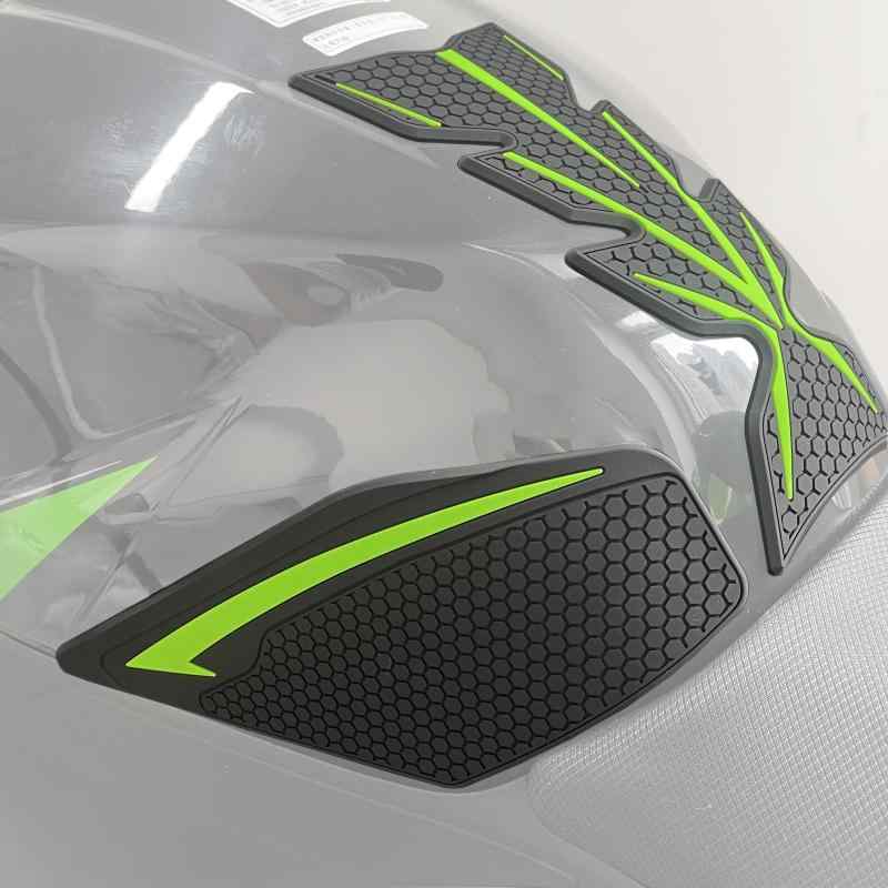 BYEMTTY トラクションパッド ストリートバイクキット に対応 カワサキ ニンジャ400 (2018-2024) ニンジャ250 (2019-2024) Z250(2019-2024) Z400(2018-2024) タンクパッド