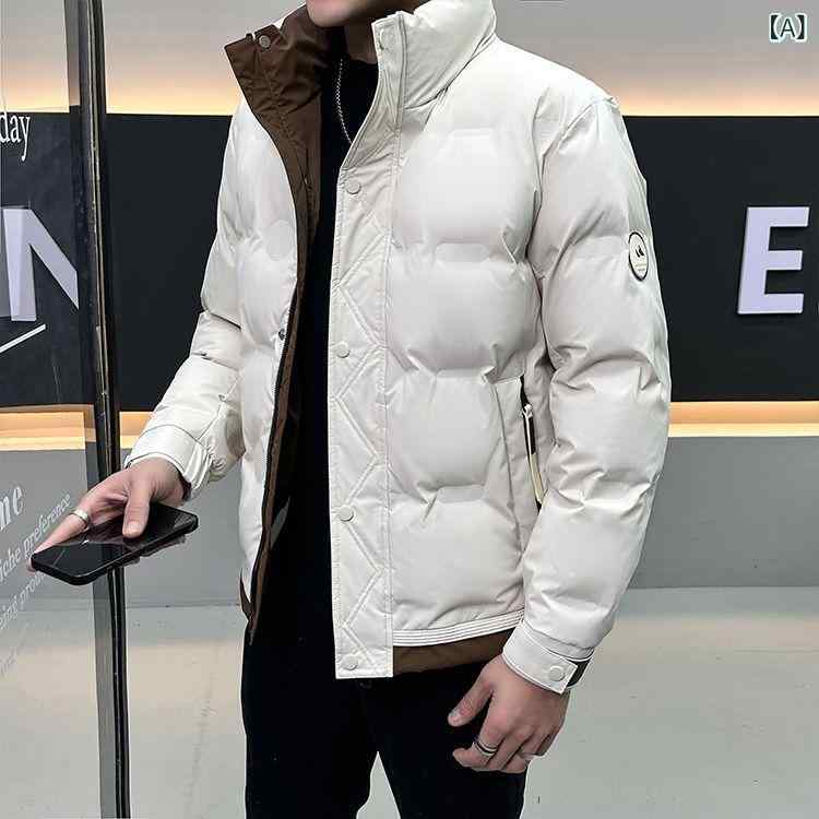 九 江の ダウン ジャケットは 色を 合わせて 襟を 立てます。