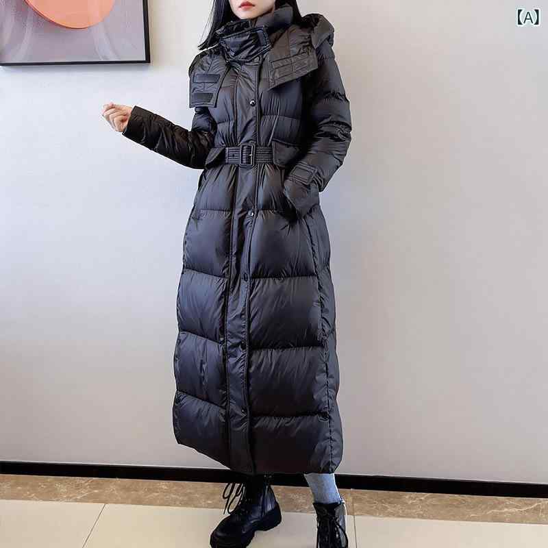 ダウン ジャケットの 女性の 中の 長 さは 身を 修めて 痩せ すぎます。